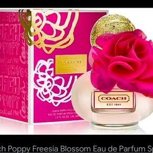 Poppy Freesia Blossom parfum- smells so fresh…just like Spring! Brand new